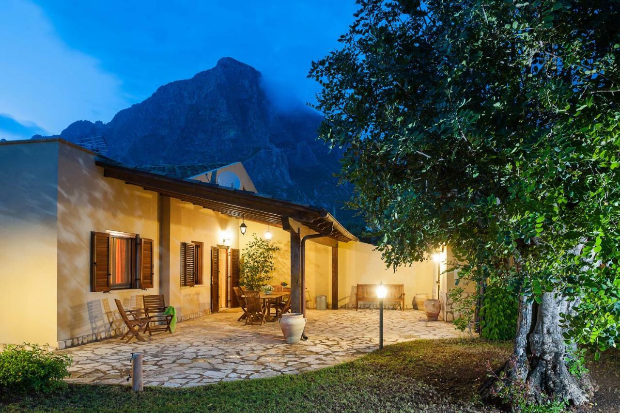Villa Baia Verde Custonaci Buitenkant foto